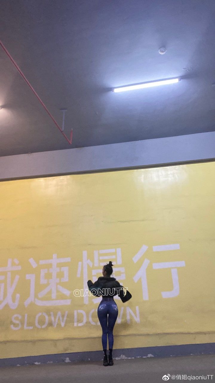 歐美XXXXX俄羅斯亂婦